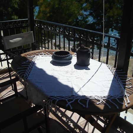 Stelios Seaside House Villa Lefokastro Exteriör bild